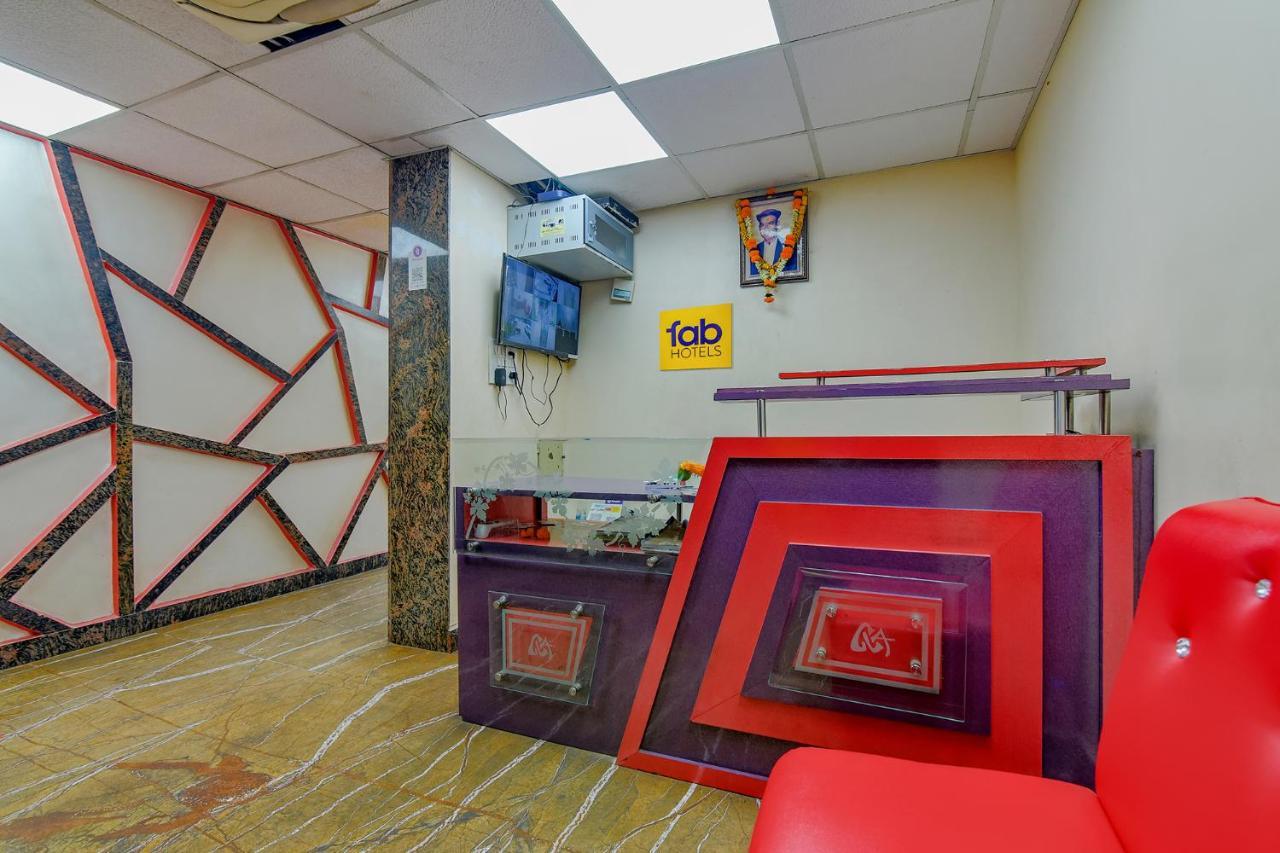 בובנשוואר Fabhotel New Central מראה חיצוני תמונה